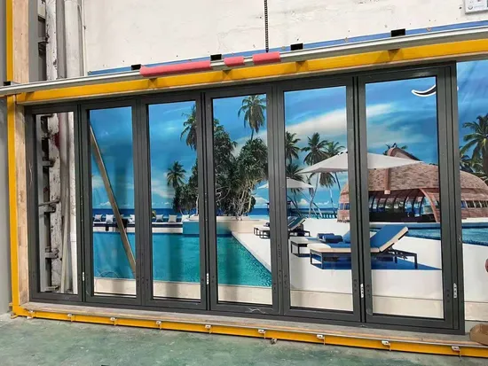 Prix des portes pliantes intérieures et extérieures en verre et en aluminium de style européen
