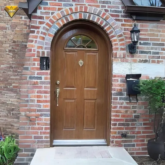 Porte en MDF de style français, portes en bois sculptées à la main, design d'intérieur, porte en bois massif à dessus arqué